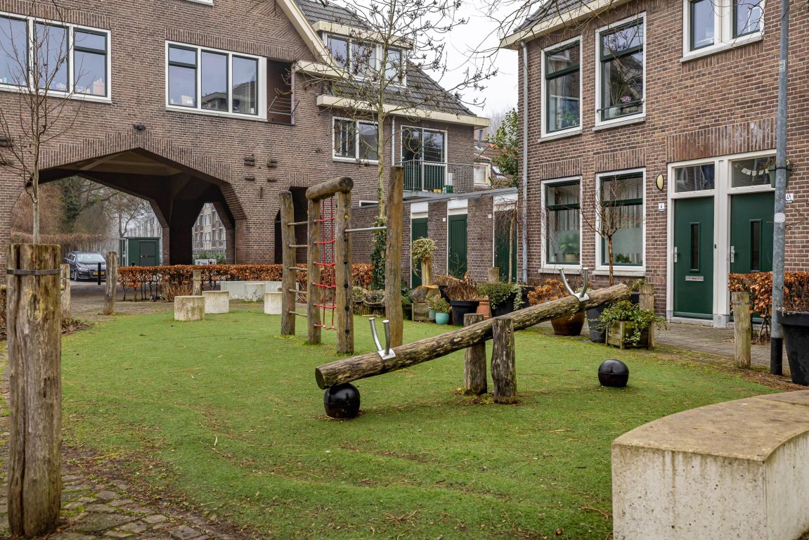 Foto 31 van Magna Petestraat 15-A in Groningen