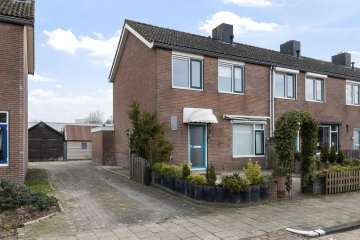 van Leeuwenstraat 35 in Elim