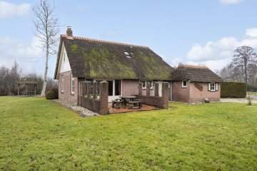 Hagenbroekweg 32 in Ossenzijl