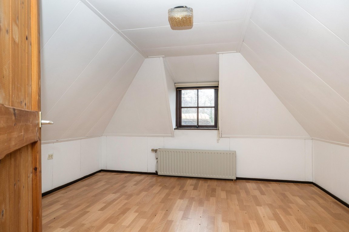 Foto 10 van Hagenbroekweg 32 in Ossenzijl