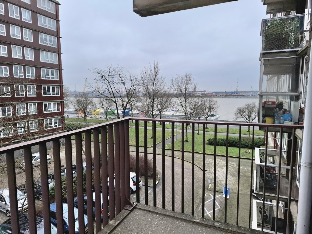 Foto 1 van Sibajakstraat 105 in Rotterdam