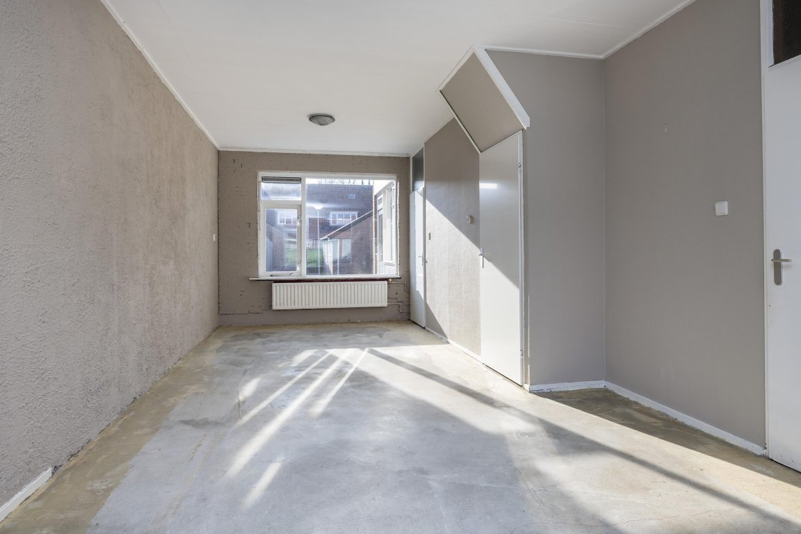 Foto 9 van J van der Veenstraat 36 in Hoogeveen