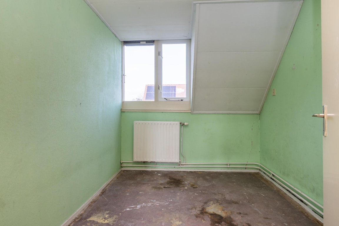 Foto 13 van J van der Veenstraat 36 in Hoogeveen