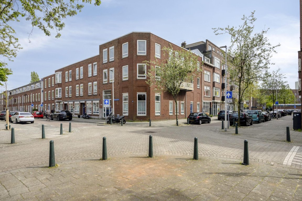 Foto 1 van Mathenesserstraat 144-B in Rotterdam
