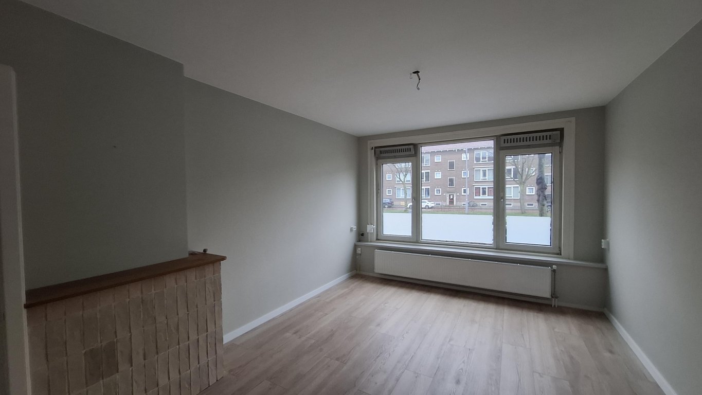 Foto 1 van Dorpsweg 155-a in Rotterdam