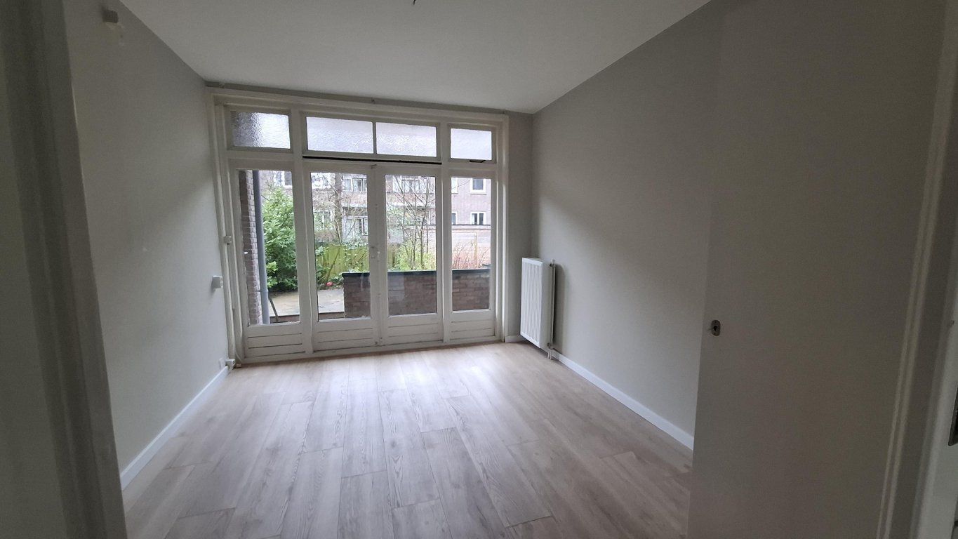 Foto 4 van Dorpsweg 155-a in Rotterdam