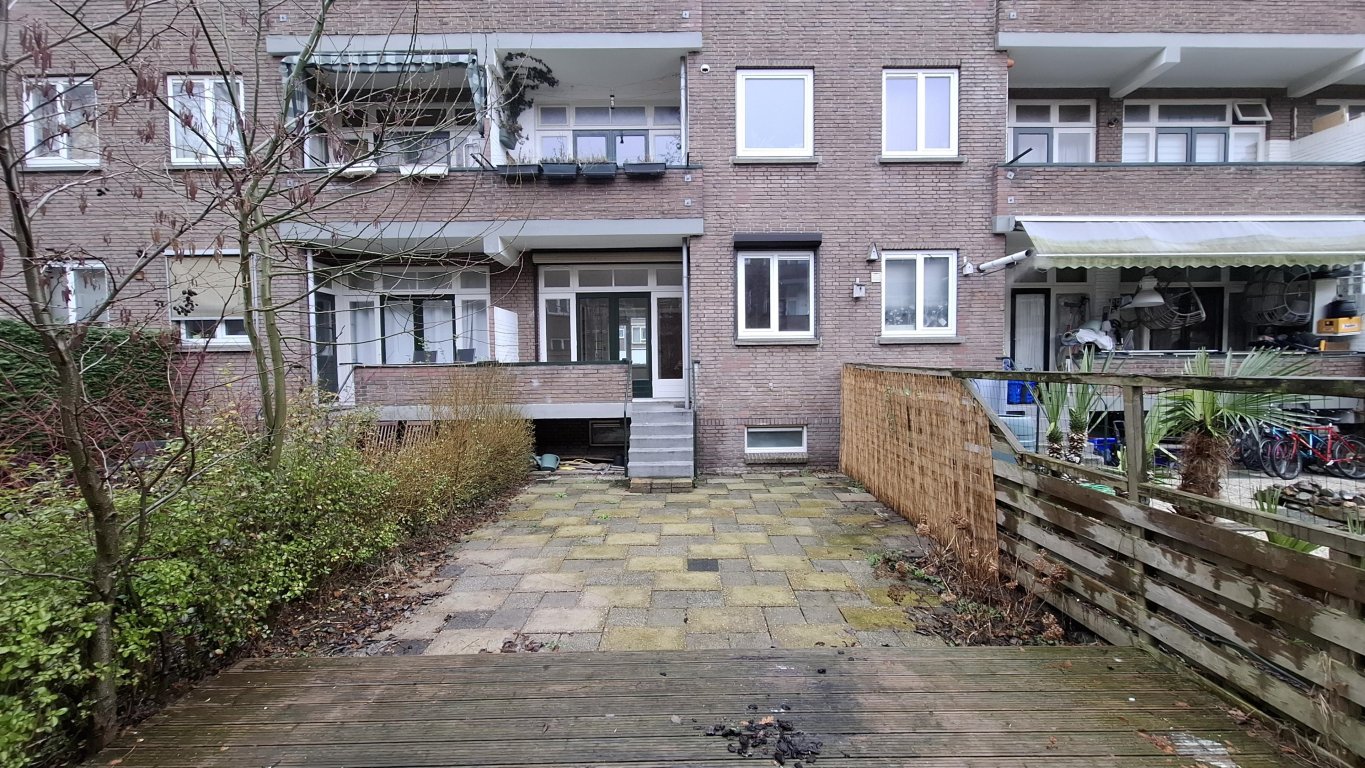 Foto 8 van Dorpsweg 155-a in Rotterdam