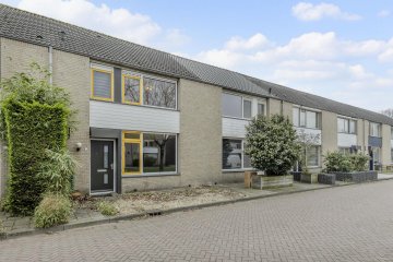 van Bleiswijkhof 3 in Rijen