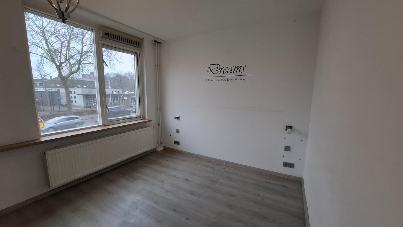 Foto 6 van Mosoelstraat 11 in Hoogvliet Rotterdam