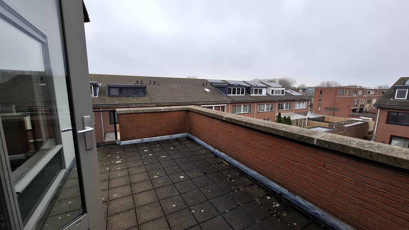 Foto 12 van Noordzijdsedijk 144 in Hoogvliet Rotterdam