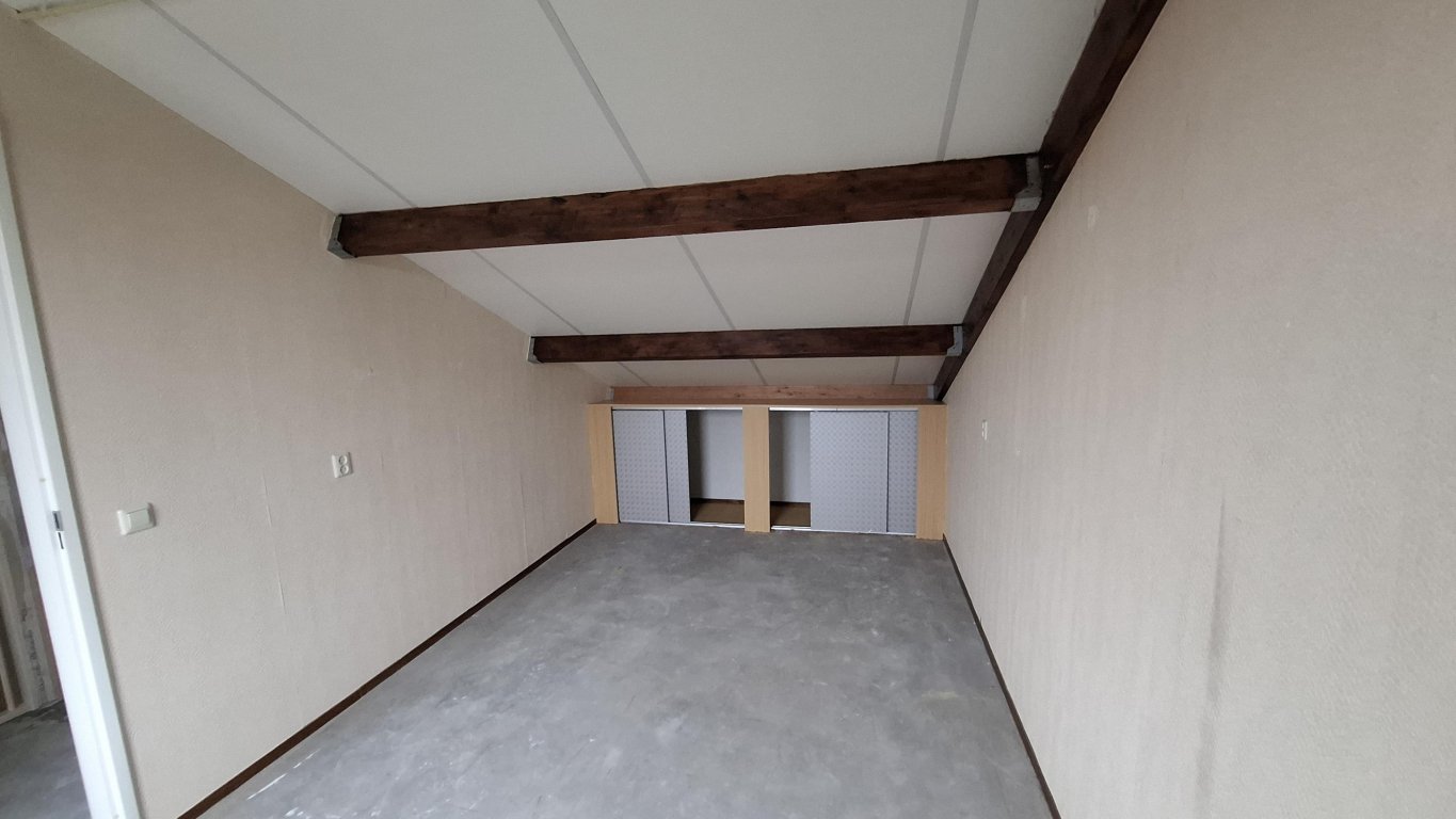 Foto 11 van Noordzijdsedijk 144 in Hoogvliet Rotterdam