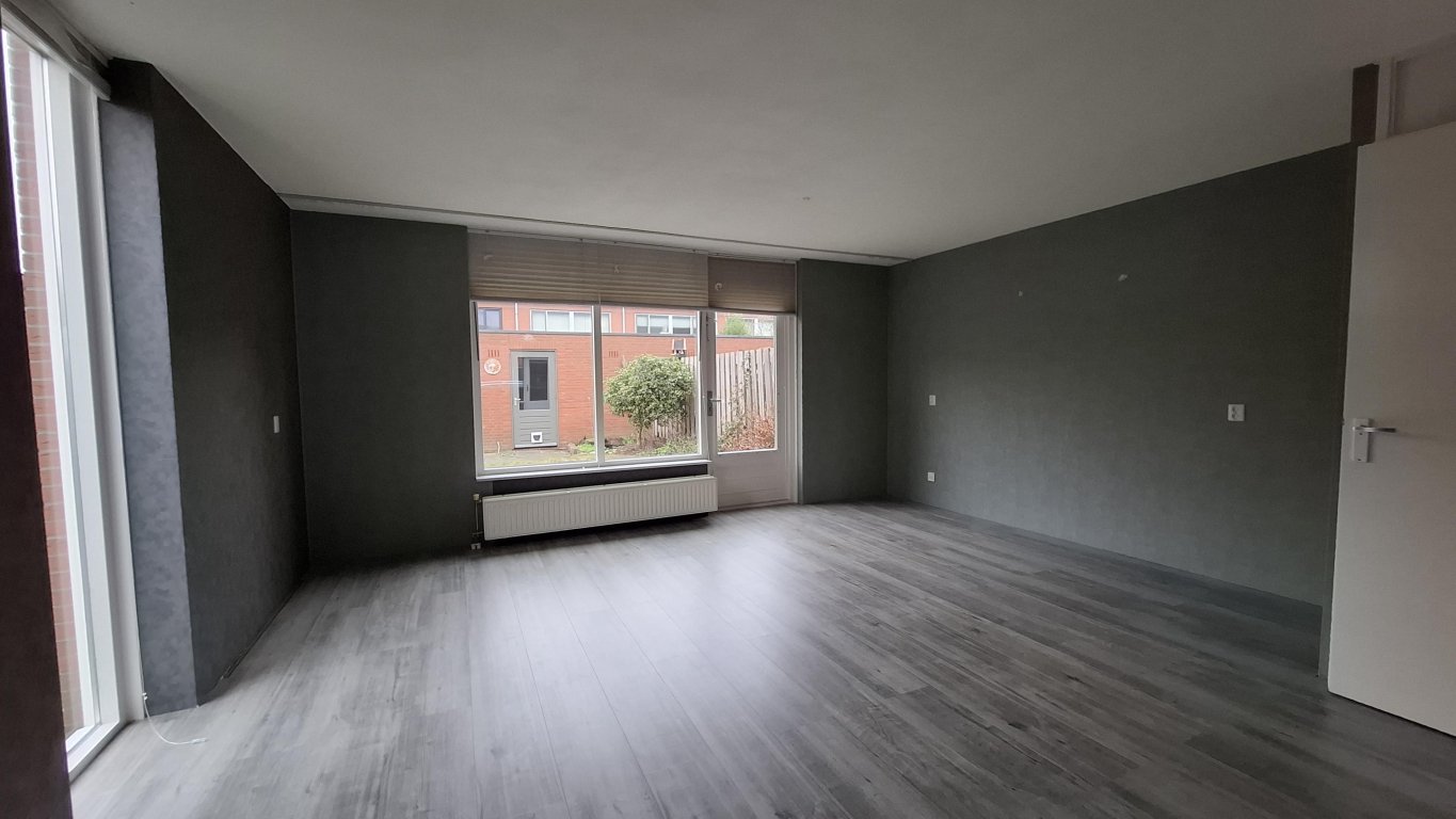 Foto 2 van Noordzijdsedijk 144 in Hoogvliet Rotterdam