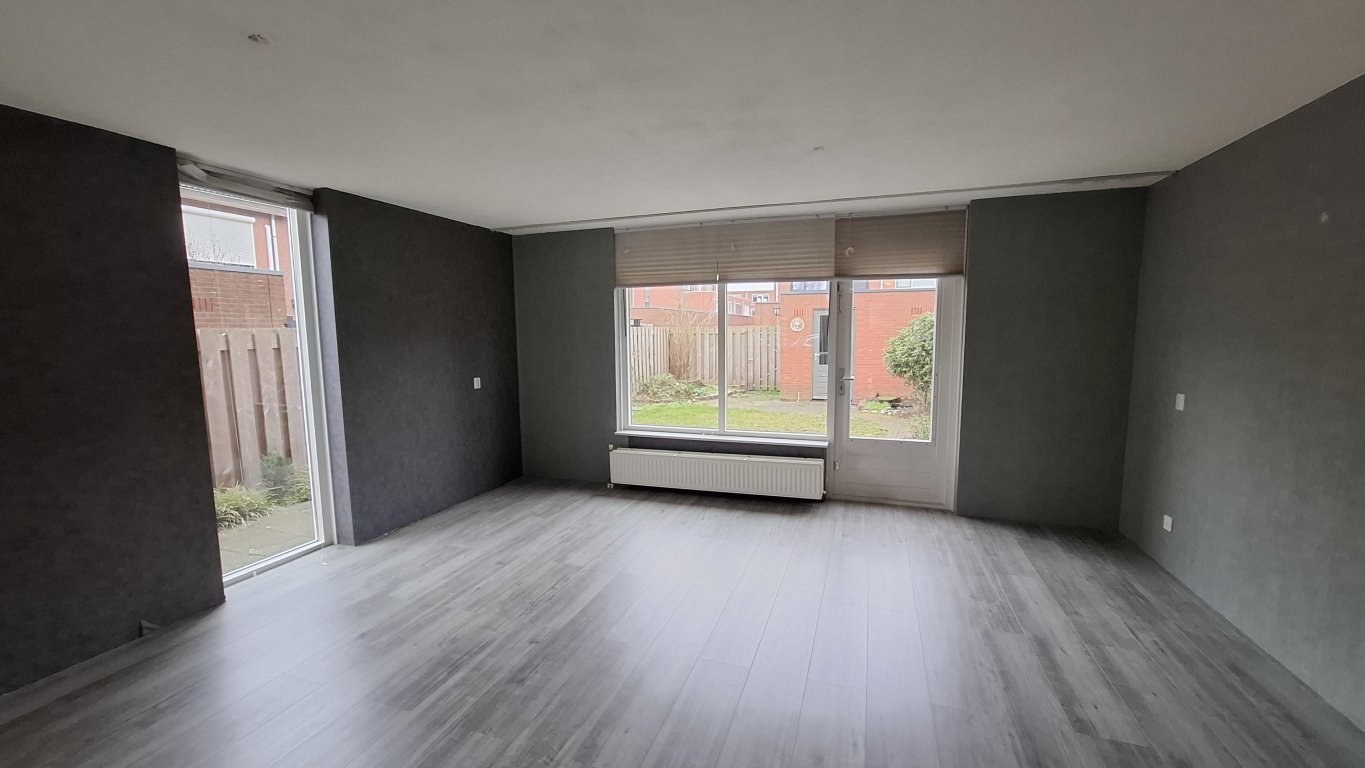 Foto 1 van Noordzijdsedijk 144 in Hoogvliet Rotterdam