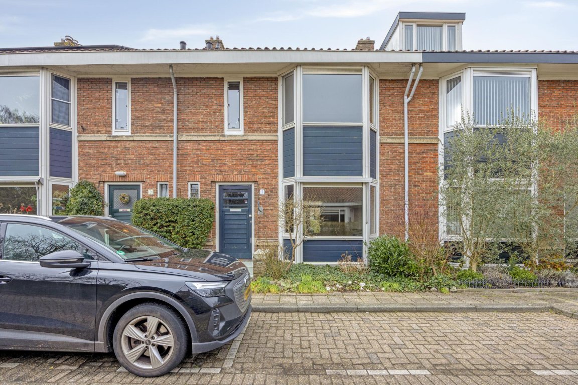 Foto 2 van Ligusterweg 1 in Rotterdam