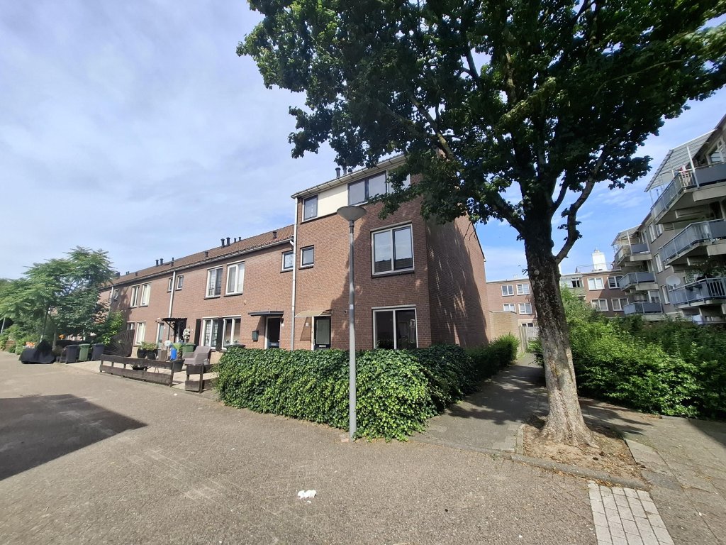 Foto 1 van Slotermeer 15 in Rotterdam