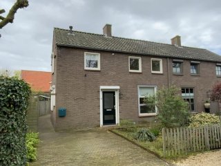 Gasthuisstraat 5 in Waardenburg