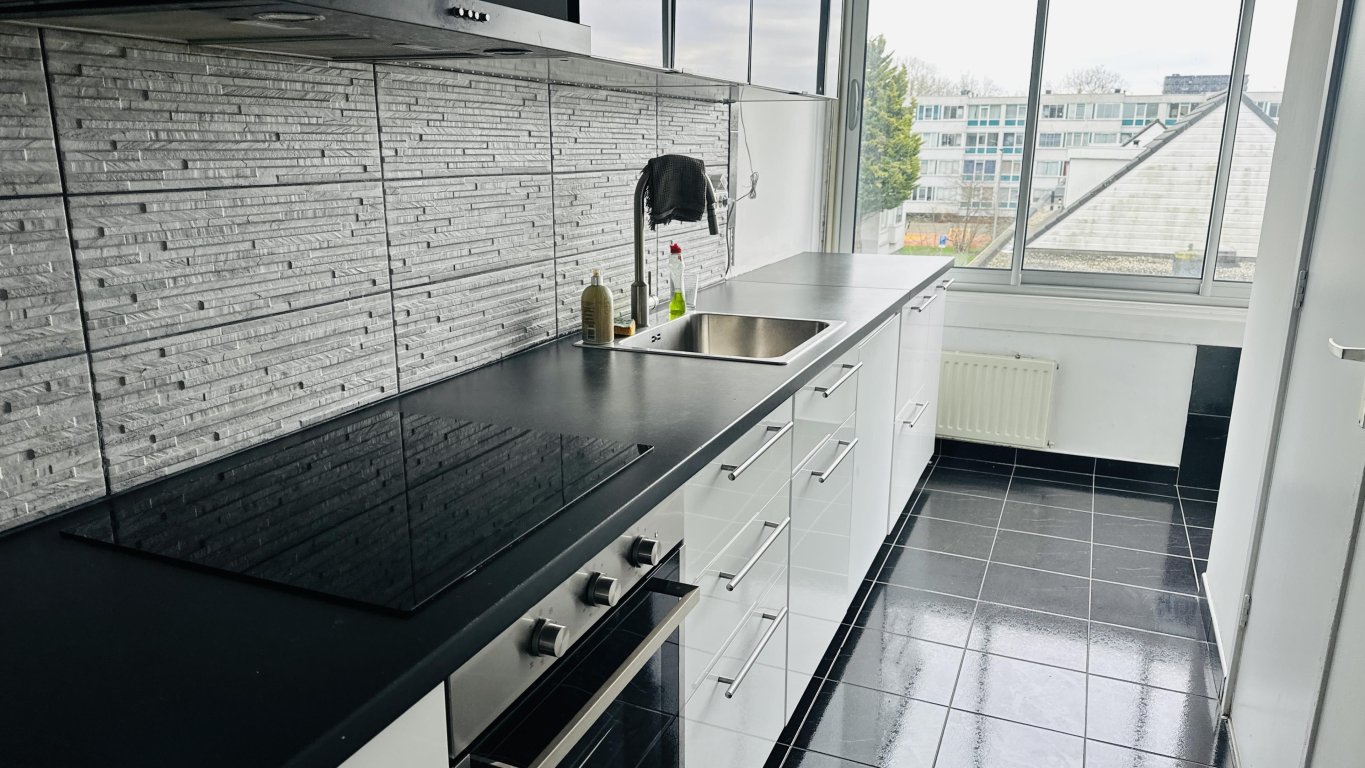 Foto 7 van Rilland Bathstraat 136 in Rotterdam