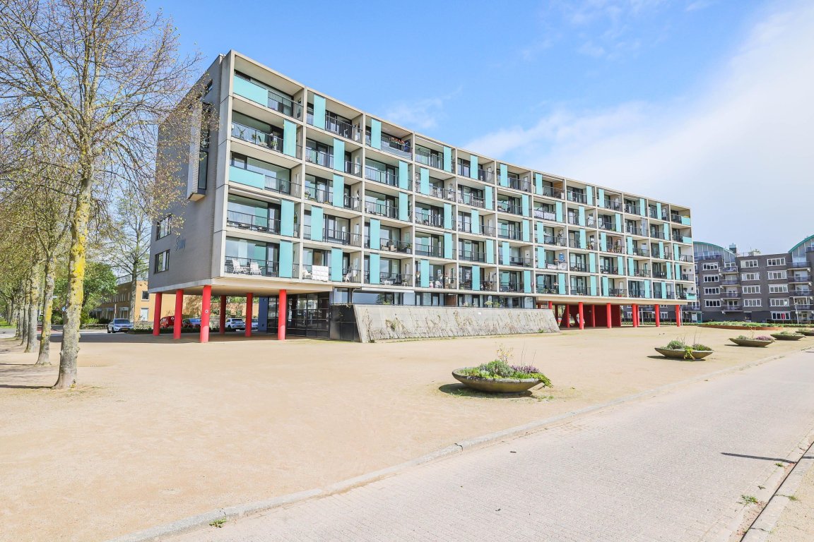 Foto 1 van S. Allendeplein 57 in Groningen