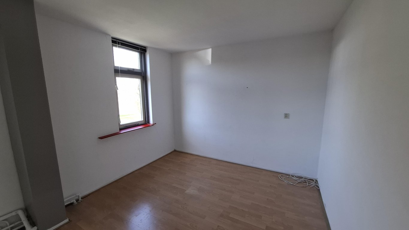 Foto 13 van Offenbachstraat 4 in Spijkenisse