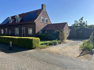 Burg. Woutersstraat 10 in Beneden-Leeuwen