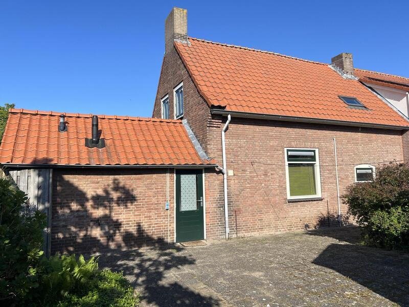 Foto 2 van Burg. Woutersstraat 10 in Beneden-Leeuwen