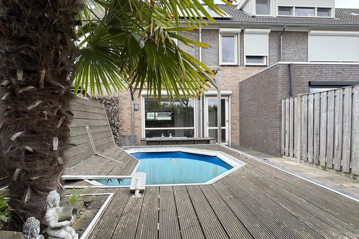 Foto 44 van Prinses Irenestraat 35-A in Dinteloord