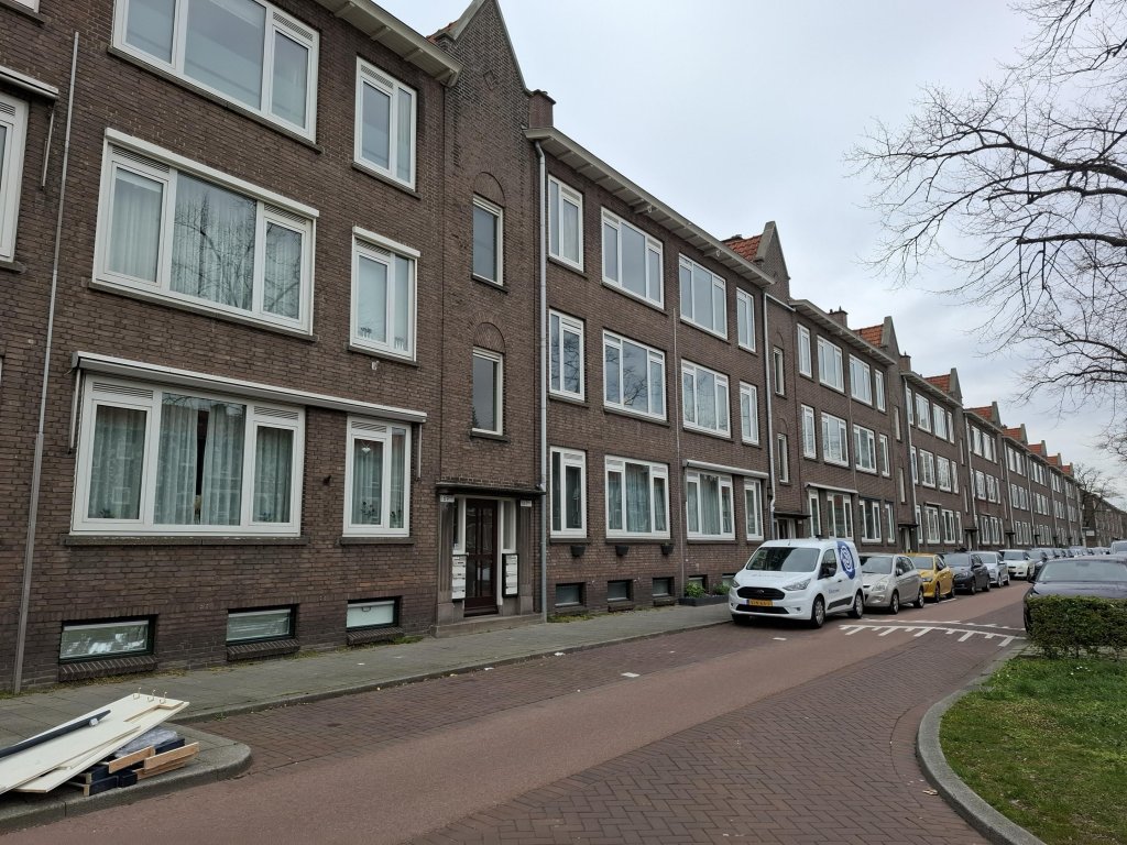 Foto 1 van Dorpsweg 167-B in Rotterdam