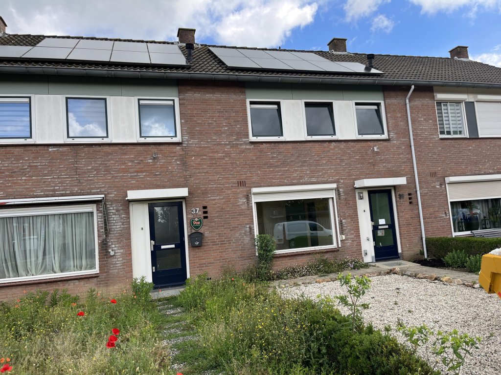 Foto 1 van E.P. van Ooijenstraat 39 in Aalst