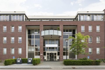 free-sector-houses for rent on Heemradenstraat 106