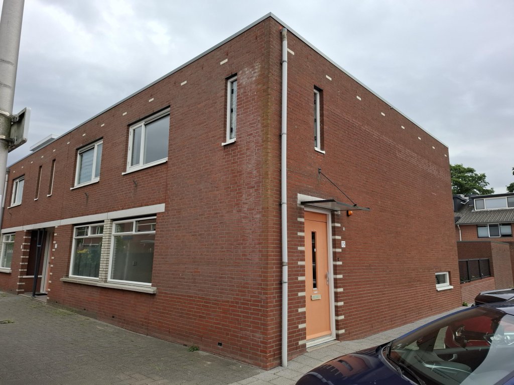 Foto 1 van Platte Driedijk 15 in Hoogvliet Rotterdam