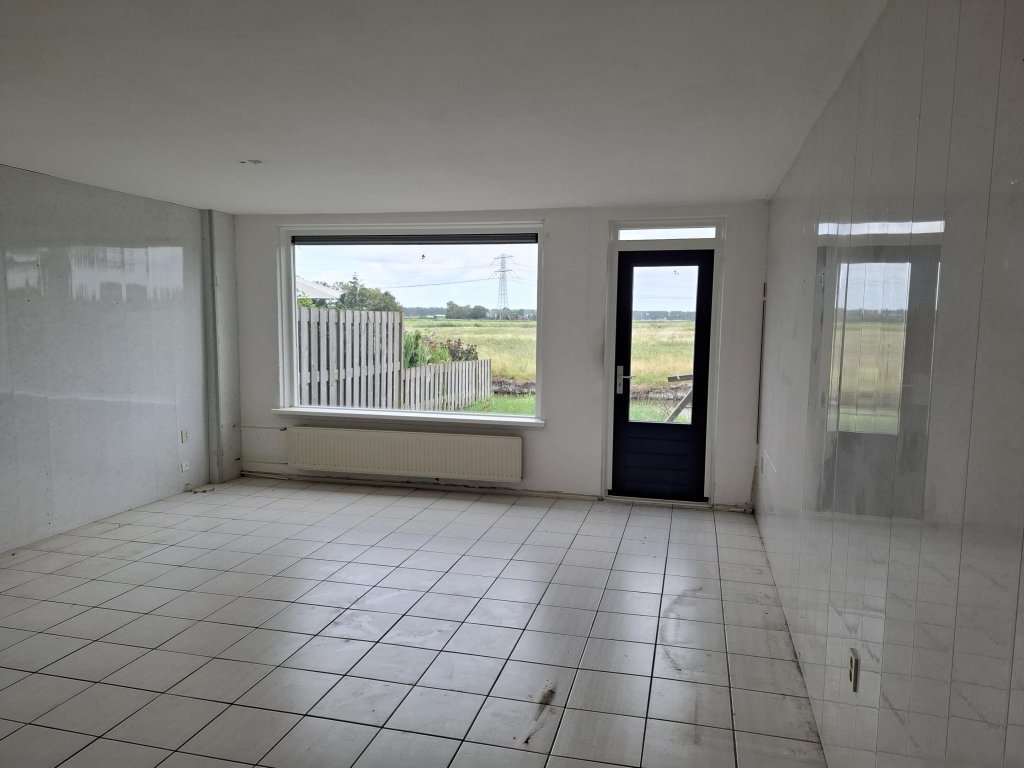 Foto 1 van Blauwgras 33 in Spijkenisse