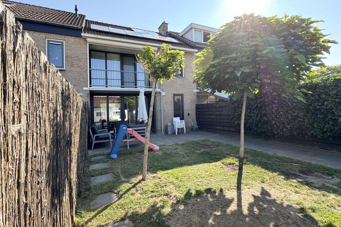 Foto 55 van Van Gaasbeekstraat 71 in Klundert