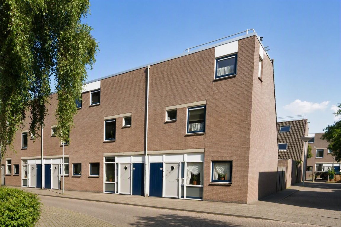 Albert Rousselstraat 1, Den Haag