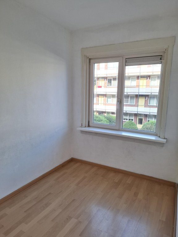 Foto 4 van Dorpsweg 95-B in Rotterdam