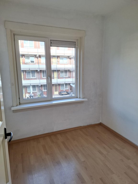 Foto 5 van Dorpsweg 95-B in Rotterdam