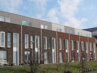 Zuiddijk 16 in Delft
