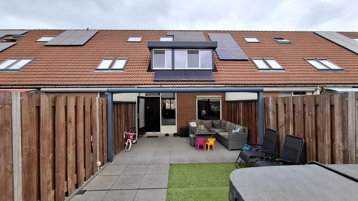 Foto 1 van Henk Miliusstraat 48 in Hoogvliet Rotterdam