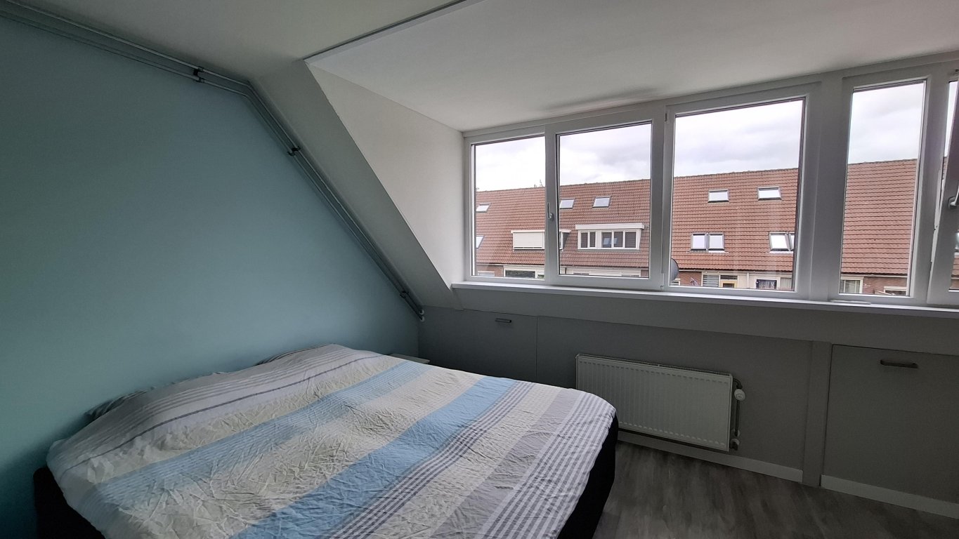 Foto 11 van Henk Miliusstraat 48 in Hoogvliet Rotterdam